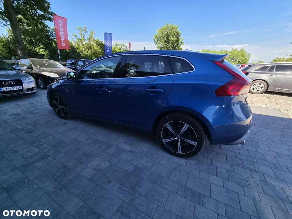 Volvo V40 T3 Geartronic RDesign - 8
