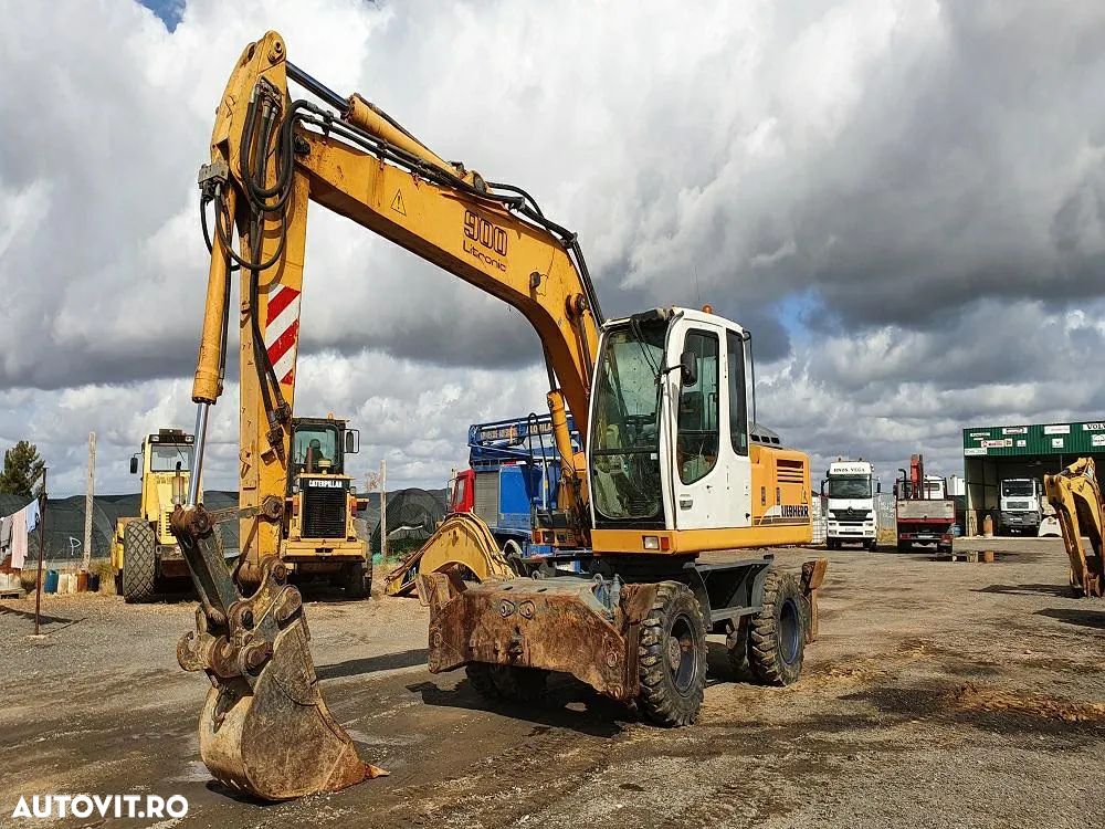 Liebherr 900 C Excavator pe roți - 1