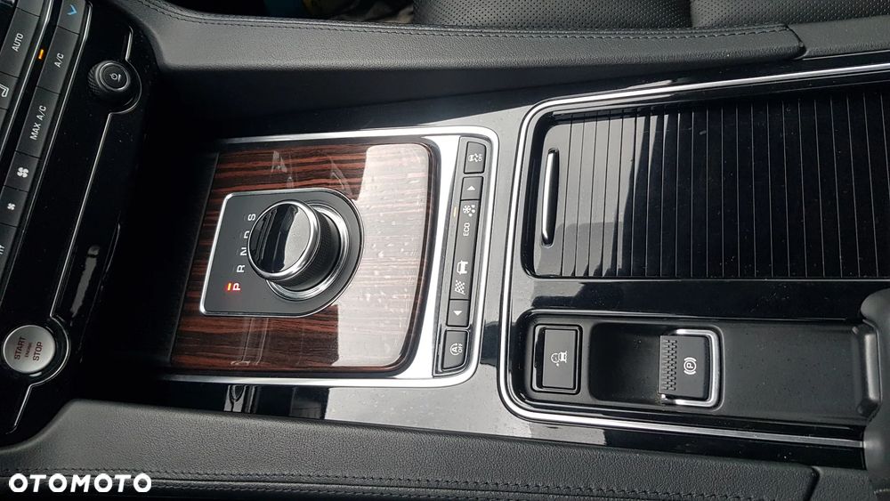 Jaguar F-Pace 20d AWD Prestige - 31