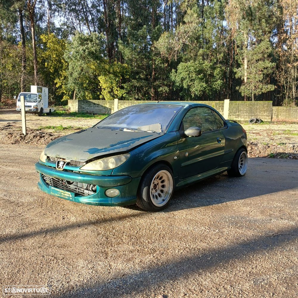 Peugeot 206 CC 1.6 de 2004 - Peças Usadas (10307) - 2