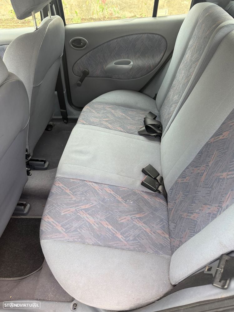 Ford Fiesta 1.25 Techno - 16