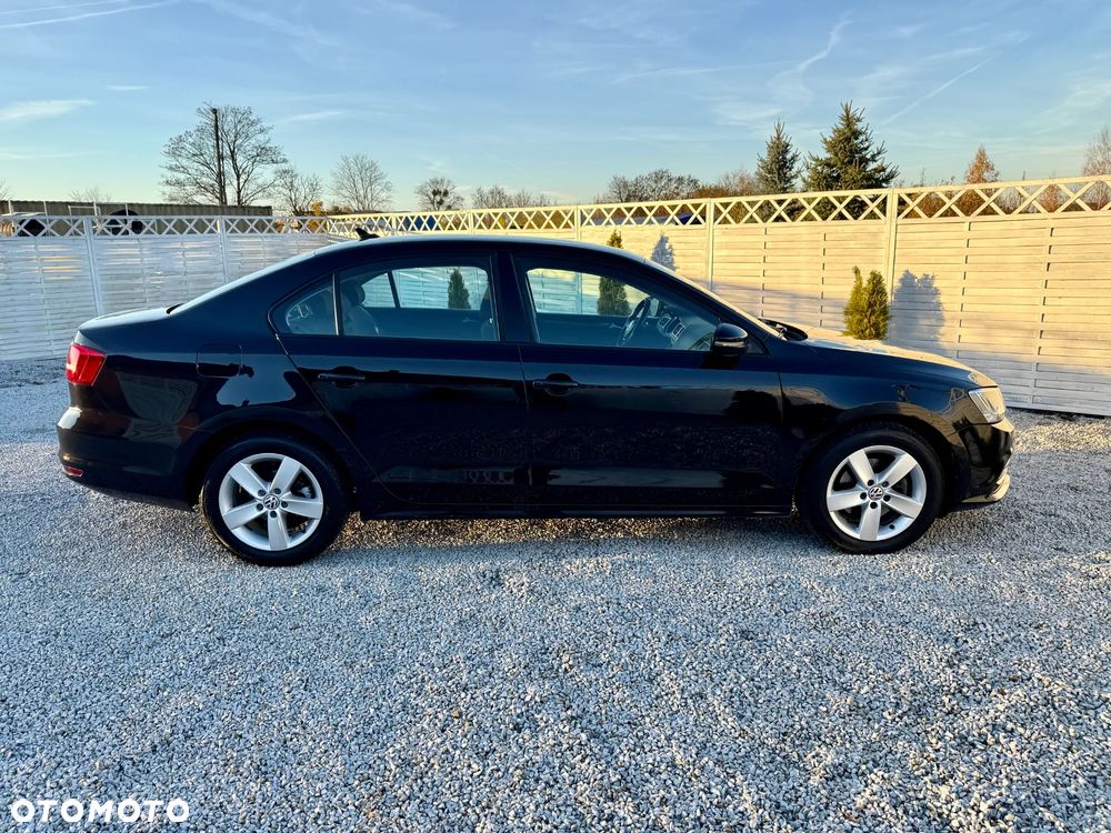 Volkswagen Jetta 2.0 TDI DPF BMT Comfortline - 26