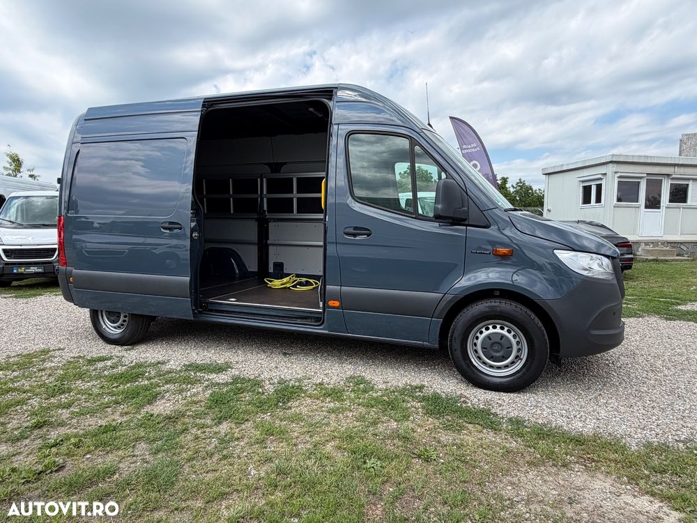 Mercedes-Benz E-Sprinter - 15