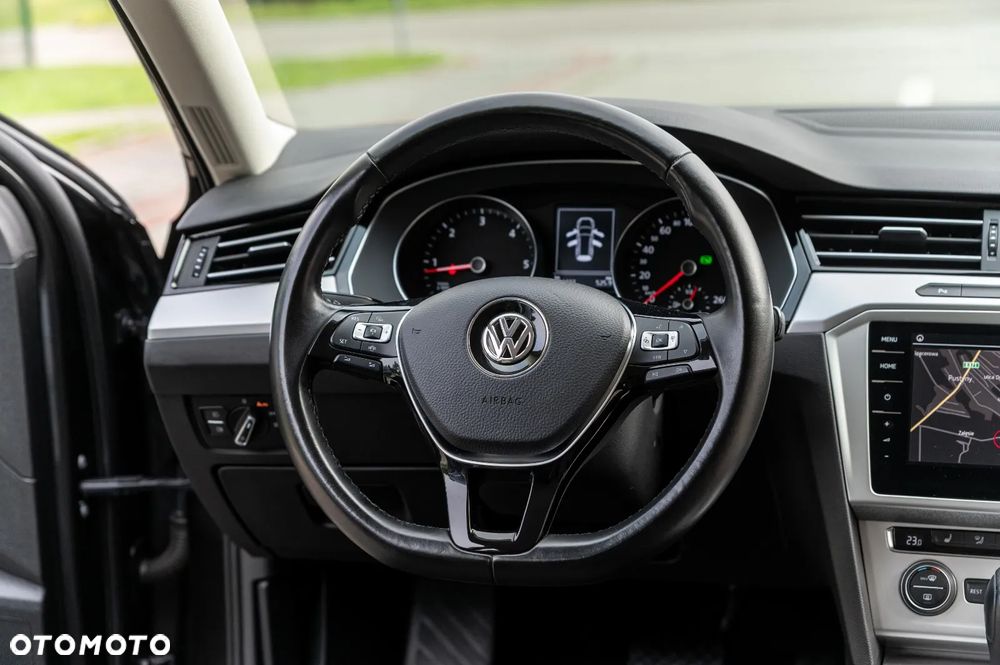 Volkswagen Passat Variant 2.0 TDI BMT Comfortline DSG - 33