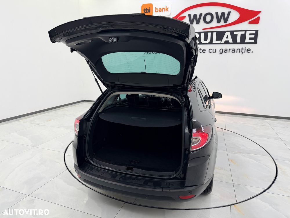 Renault Megane ENERGY dCi 130 BOSE EDITION - 36