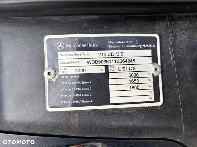 Mercedes-Benz sprinter - 32