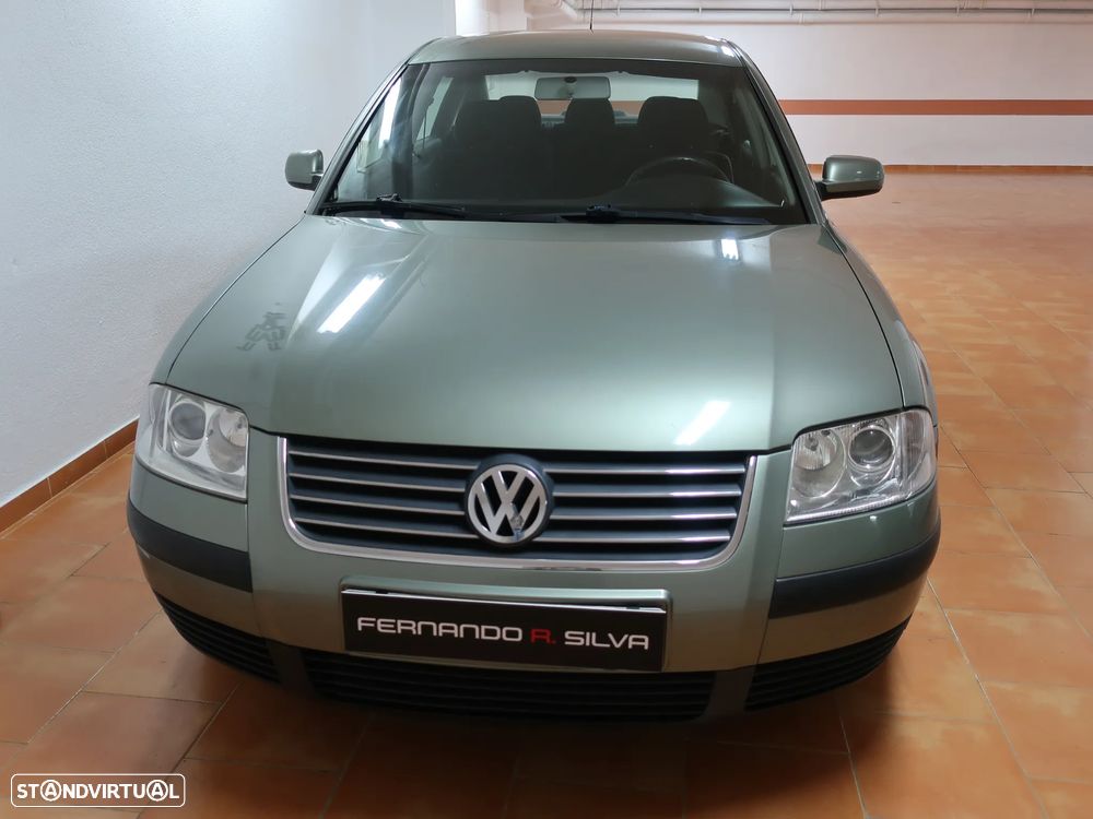 VW Passat 1.9 TDi Confortline - 26