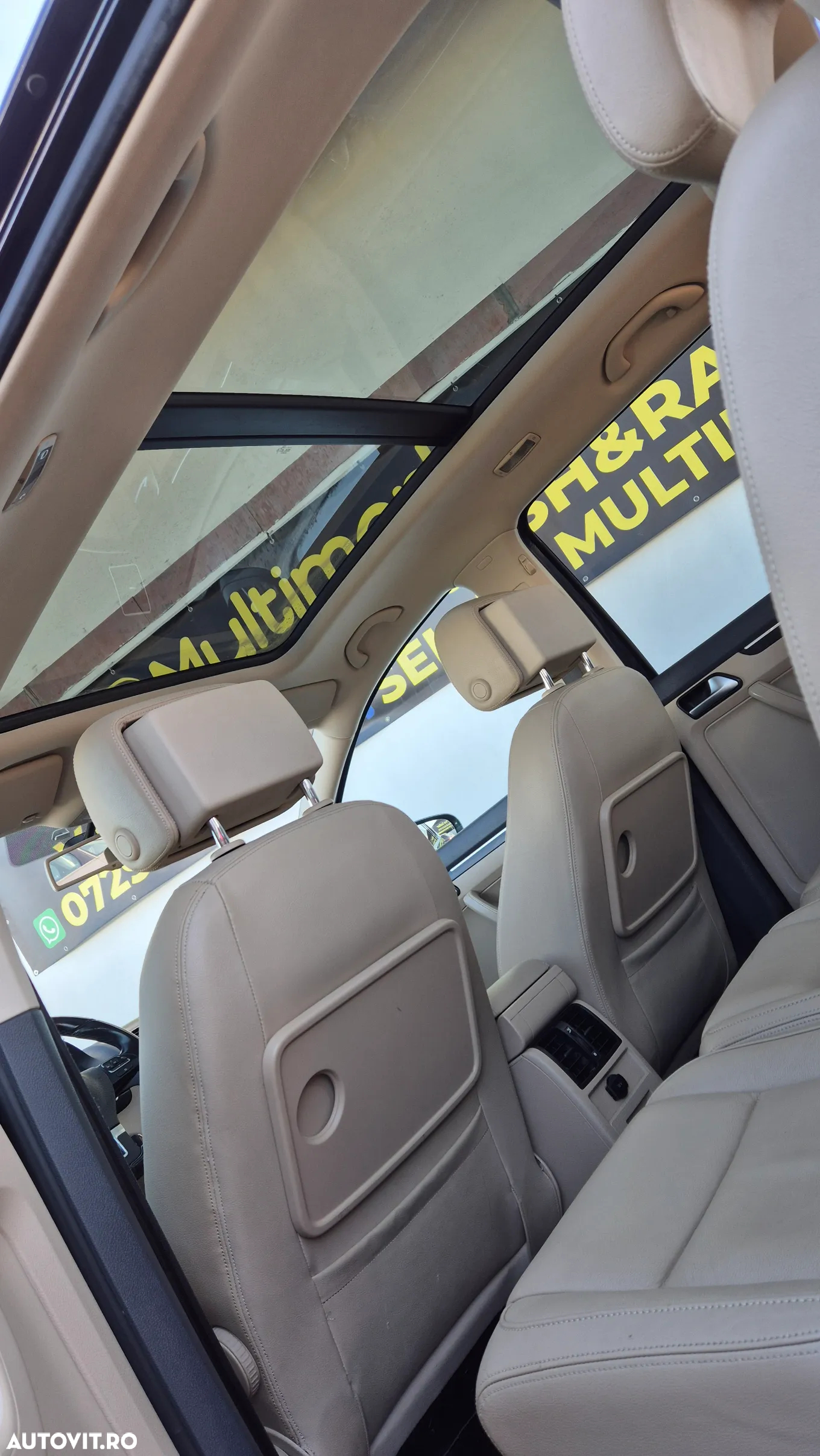 Volkswagen Touran 1.6 TDI BlueMotion Technology Highline - 24