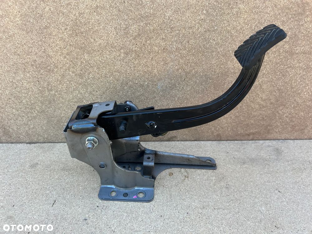 POTENCJOMETR PEDAŁ SPRZĘGŁA HYUNDAI I20 32802c8100 - 2