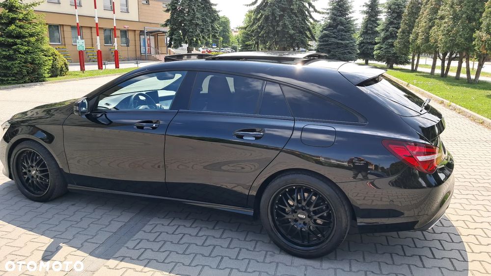 Mercedes-Benz CLA 180 UrbanStyle Edition - 8