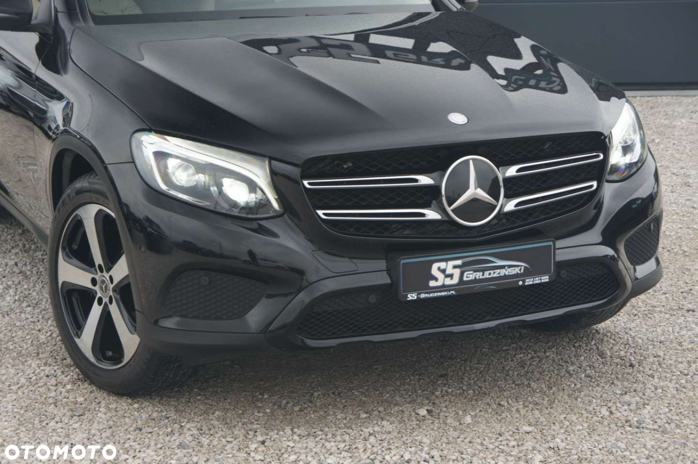 Mercedes-Benz GLC - 25