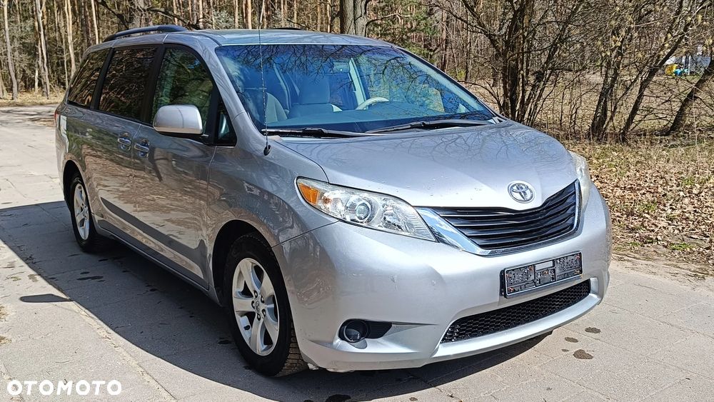 Toyota Sienna ver-3-5-v6-se - 18