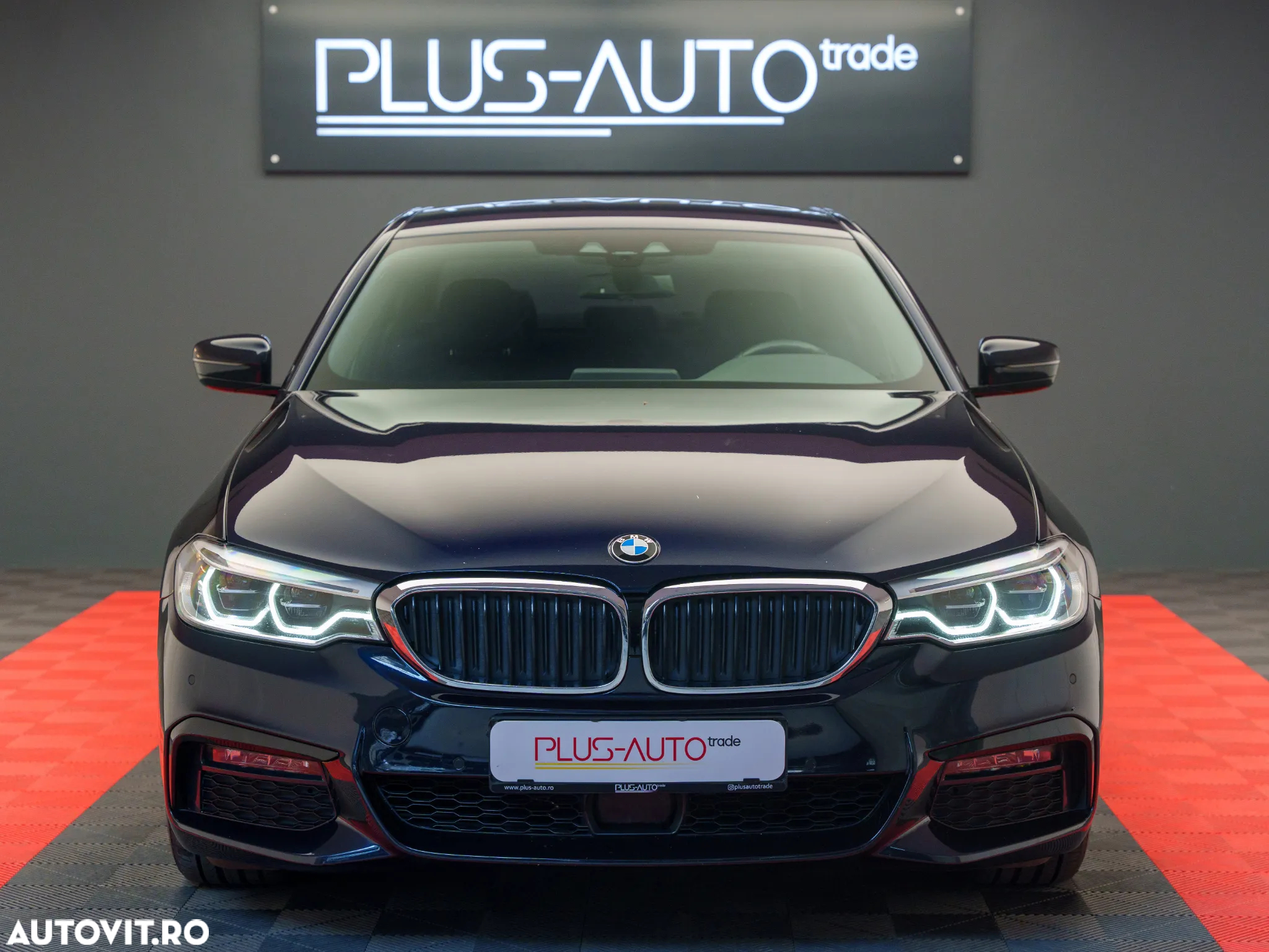 BMW Seria 5 530d xDrive Aut. - 2