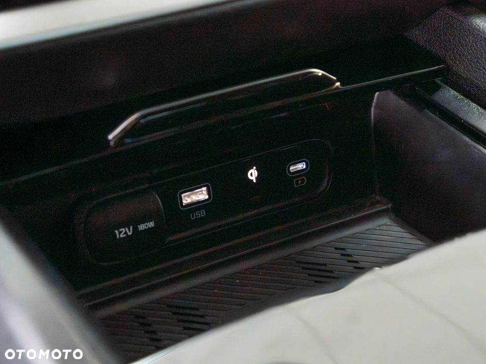 Kia Sportage 1.6 CRDI MHEV L Business Line 4WD DCT - 22