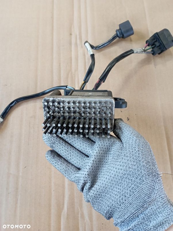 AUDI A4 B8 MODUŁ STEROWNIK WENTYLATORA 8K0959501C 989460D - 2