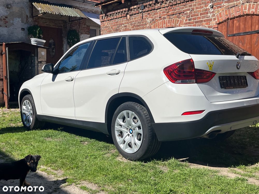 BMW X1 sDrive16d - 4