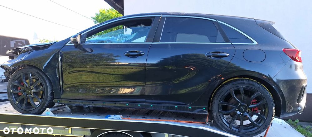 Kia Ceed 1.6 T-GDI GT-Track - 1