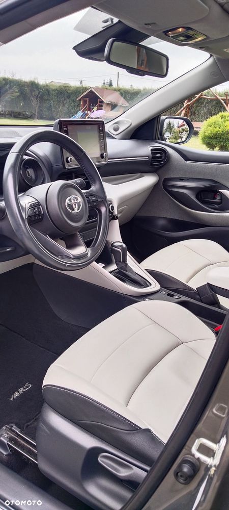 Toyota Yaris Hybrid 1.5 Executive - 15