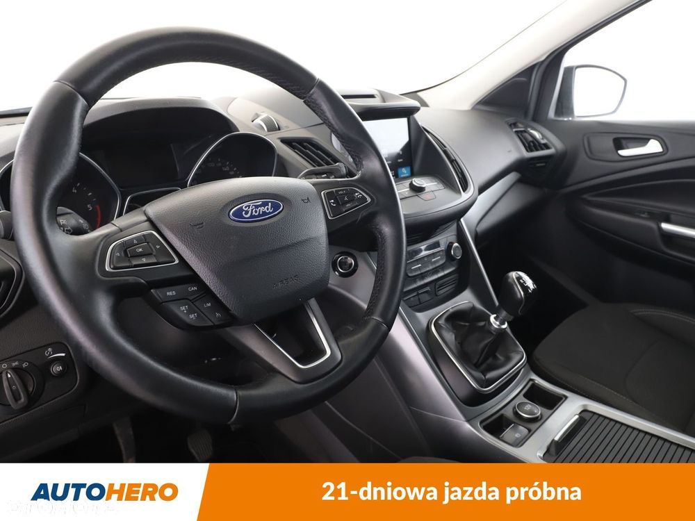 Ford Kuga - 12