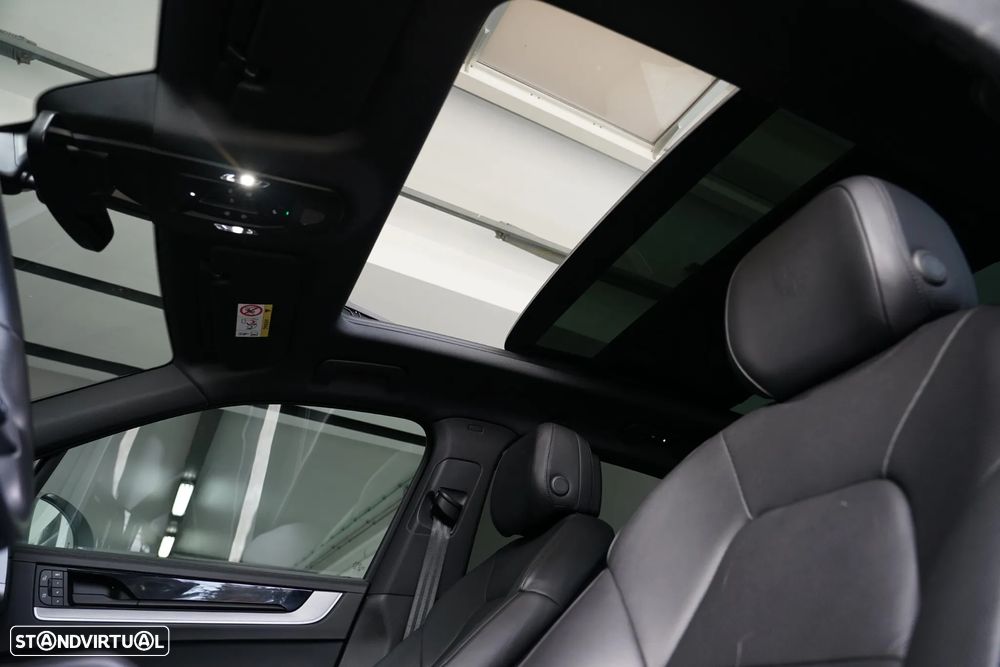 Porsche Cayenne S E-Hybrid - 40