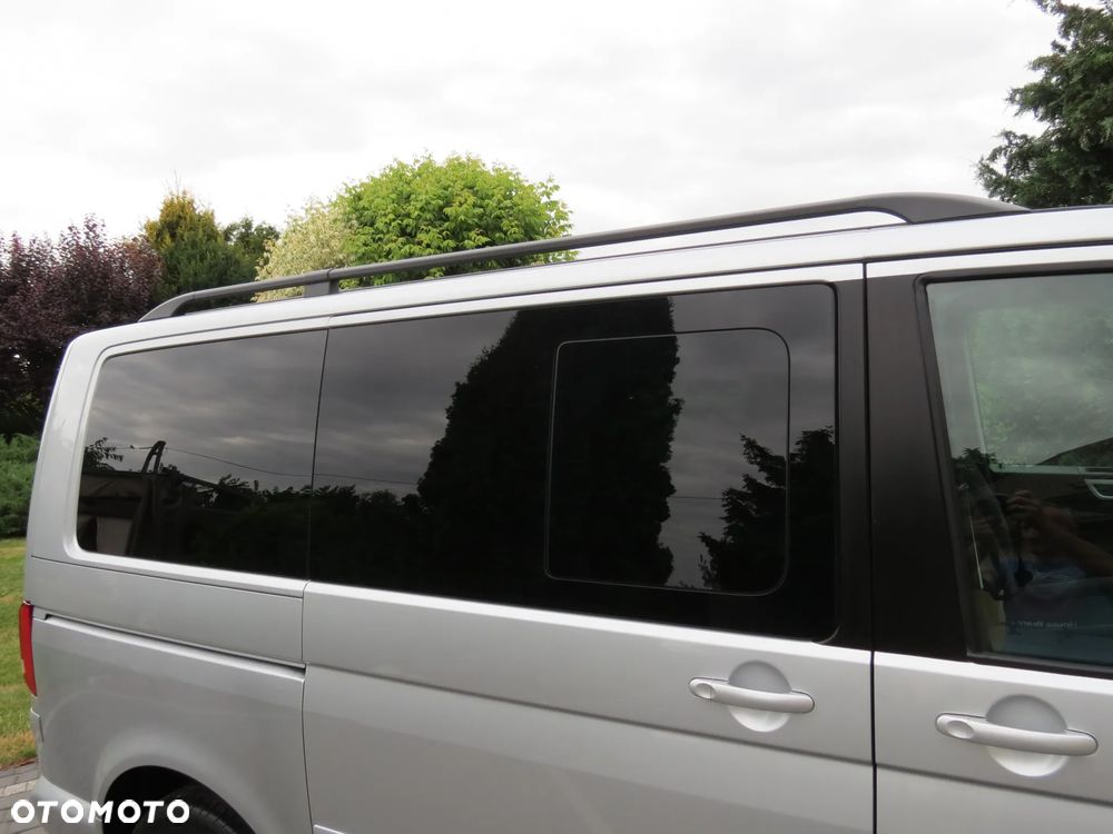 Volkswagen Multivan - 13