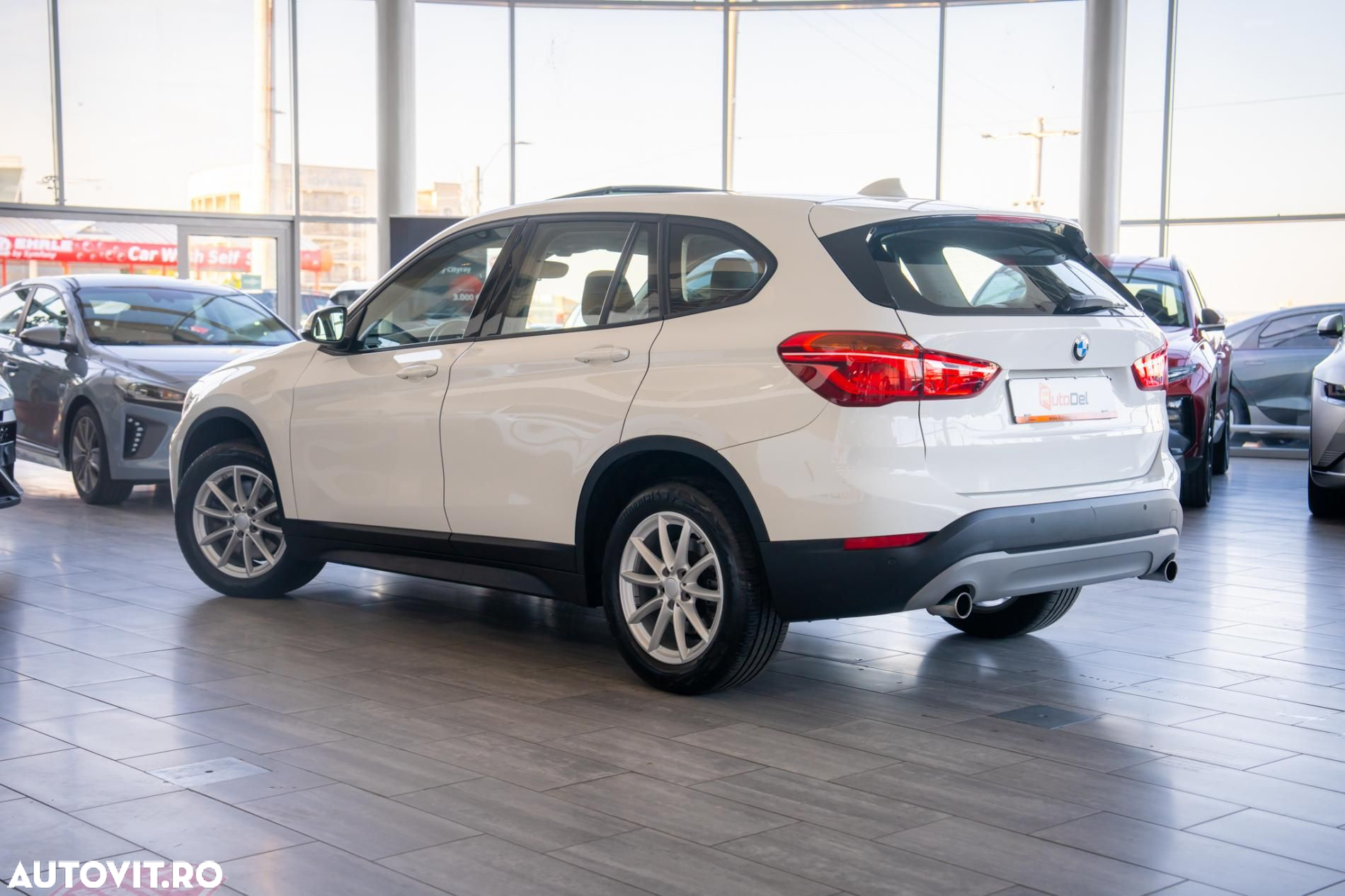 BMW X1 - 10