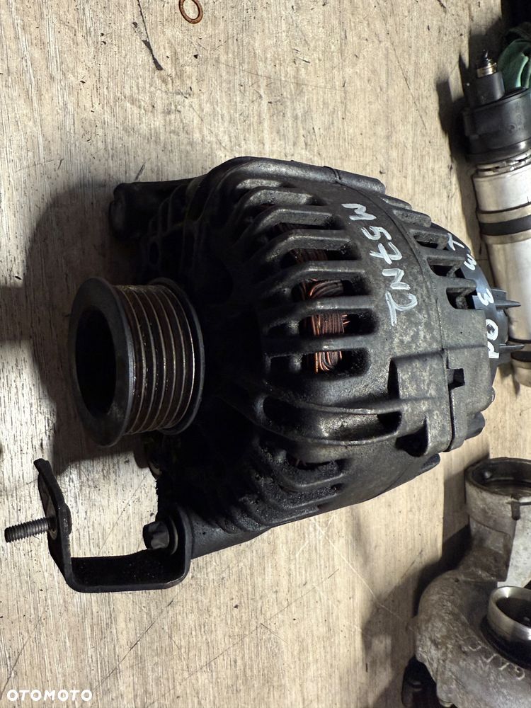 Alternator Bmw X3 e83 3.0d lift lci 7800308 150A - 2