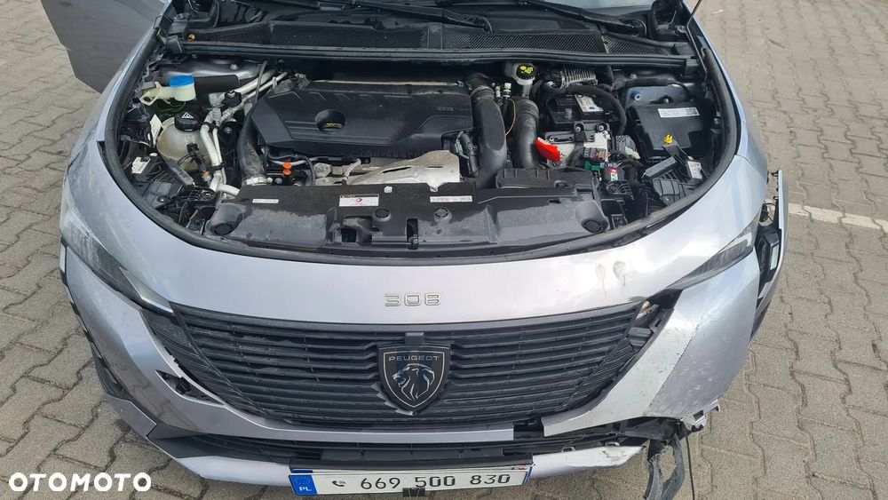 Peugeot 308 180 e-EAT8 GT - 6