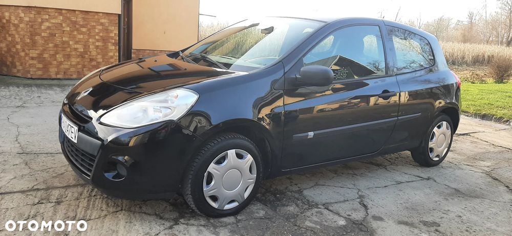 Renault Clio - 21