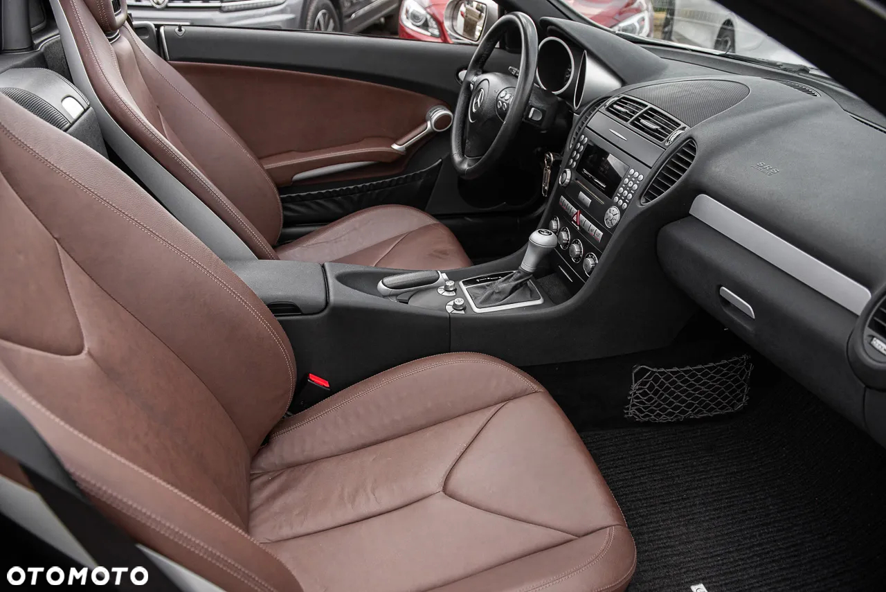 Mercedes-Benz SLK - 21