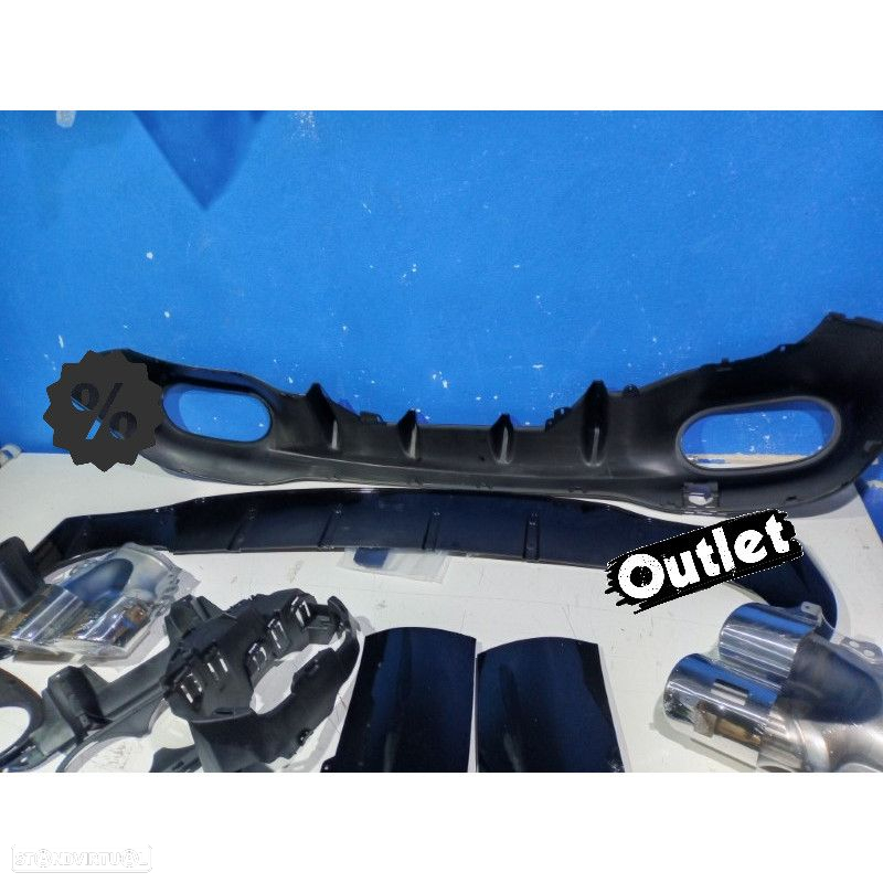 C010649C1 DIFUSER MERCEDES CLA C118 19- LOOK AMG PRETO BRILHANTE + PONTEIRAS ESC - 6