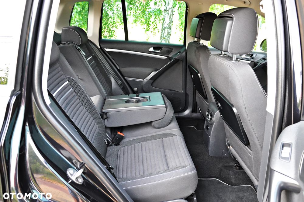 Volkswagen Tiguan 2.0 TDI DPF BlueMotion Technology Cup Sport & Style - 25
