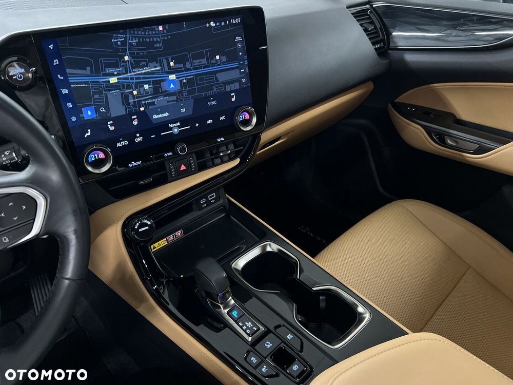 Lexus NX 350h Prestige AWD - 26