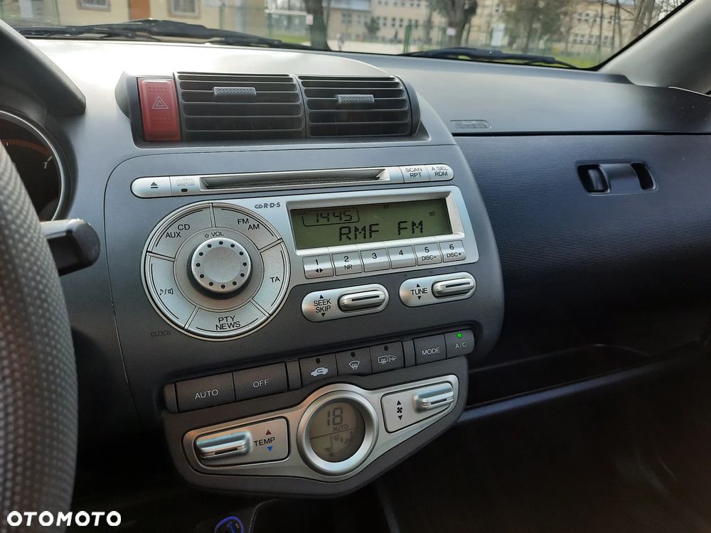 Honda Jazz 1.4 LS - 9