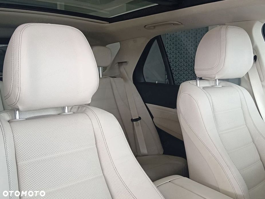 Mercedes-Benz GLE 300 d mHEV 4-Matic AMG Line - 5