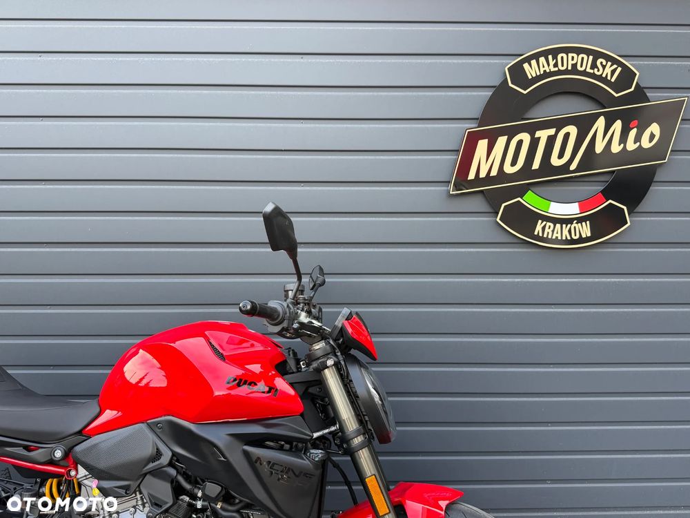 Ducati Monster - 4