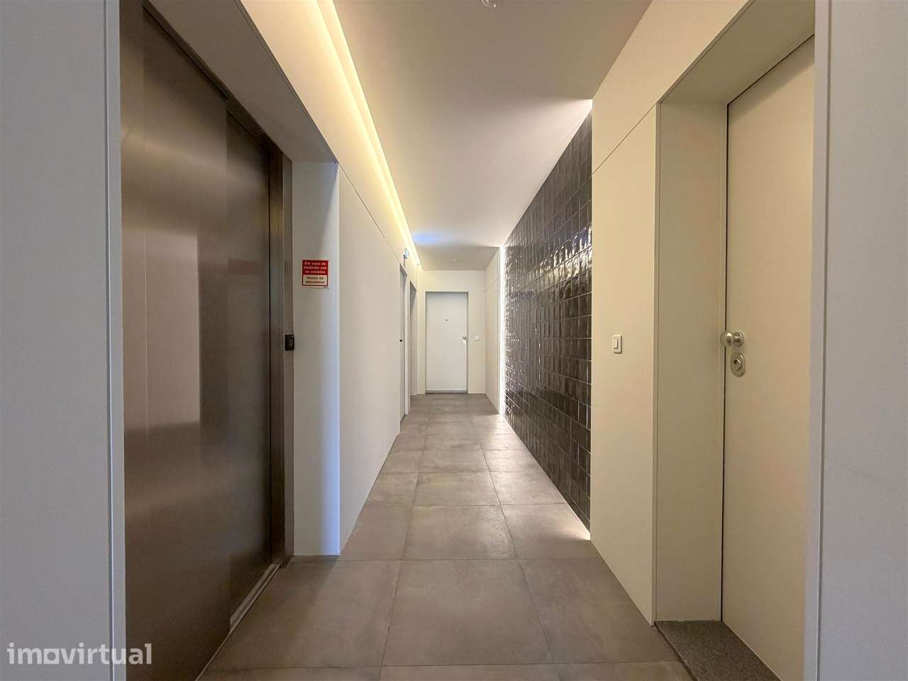 T1 novo mobilado e equipado com despesas incluídas| Boavista | Casa da - Grande imagem: 5/15