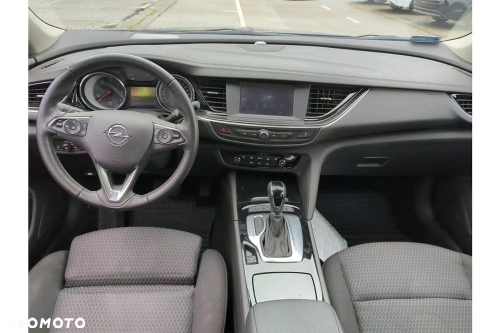 Opel Insignia - 9