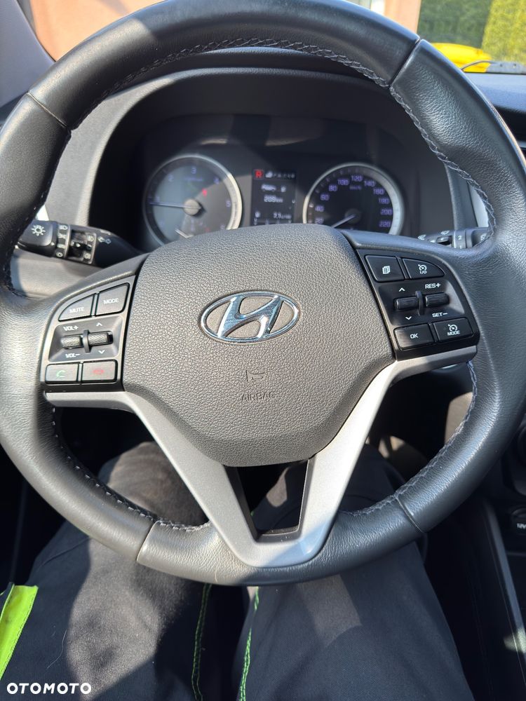 Hyundai Tucson blue 1.7 CRDi 2WD Passion - 8