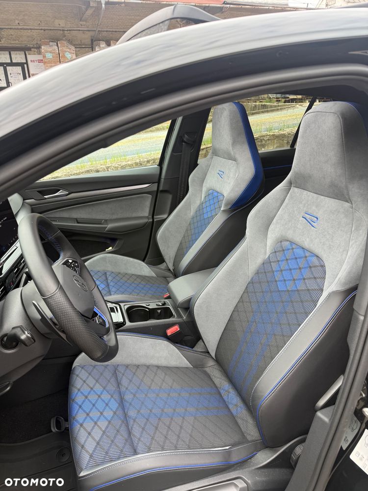 Volkswagen Golf 2.0 TSI 4Motion R DSG - 7