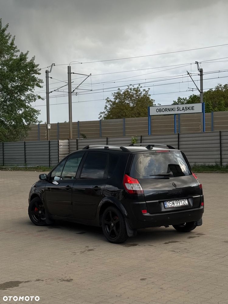 Renault Scenic - 24