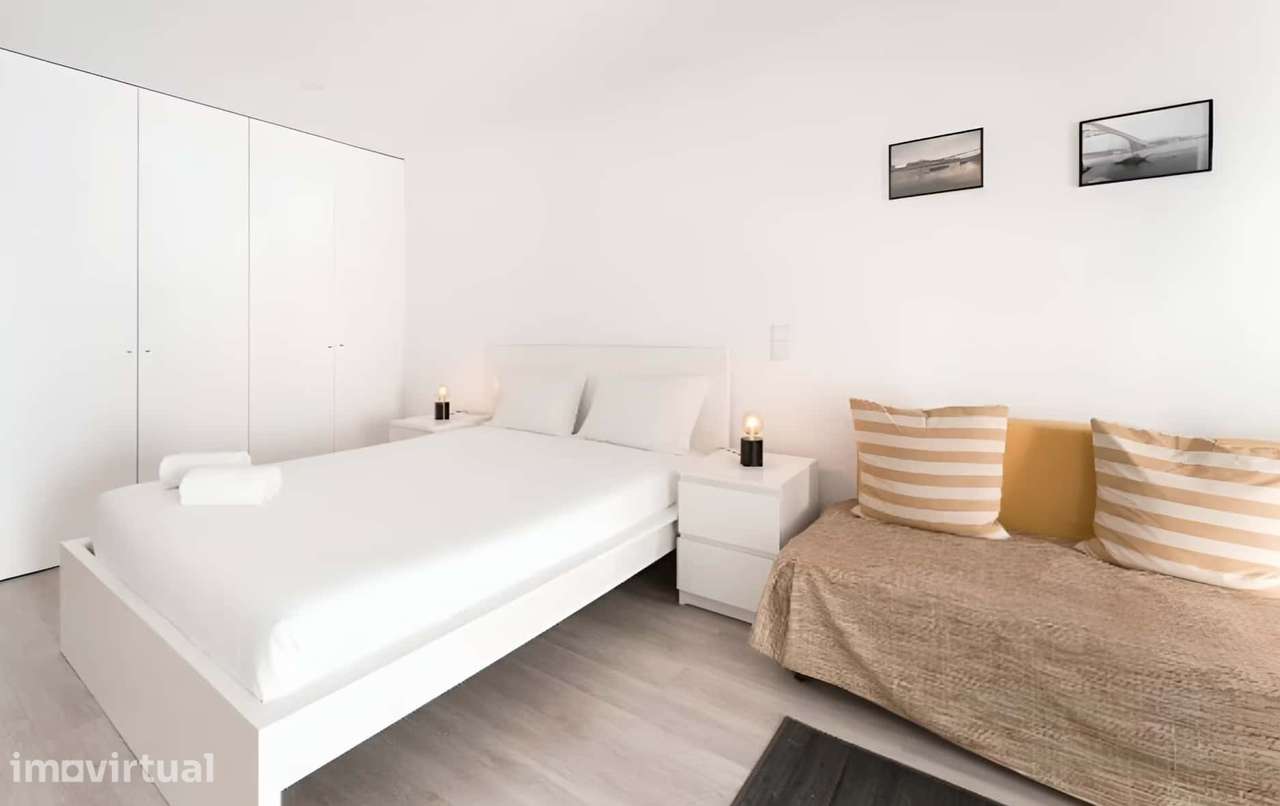Spacious studio in Porto - Grande imagem: 2/18