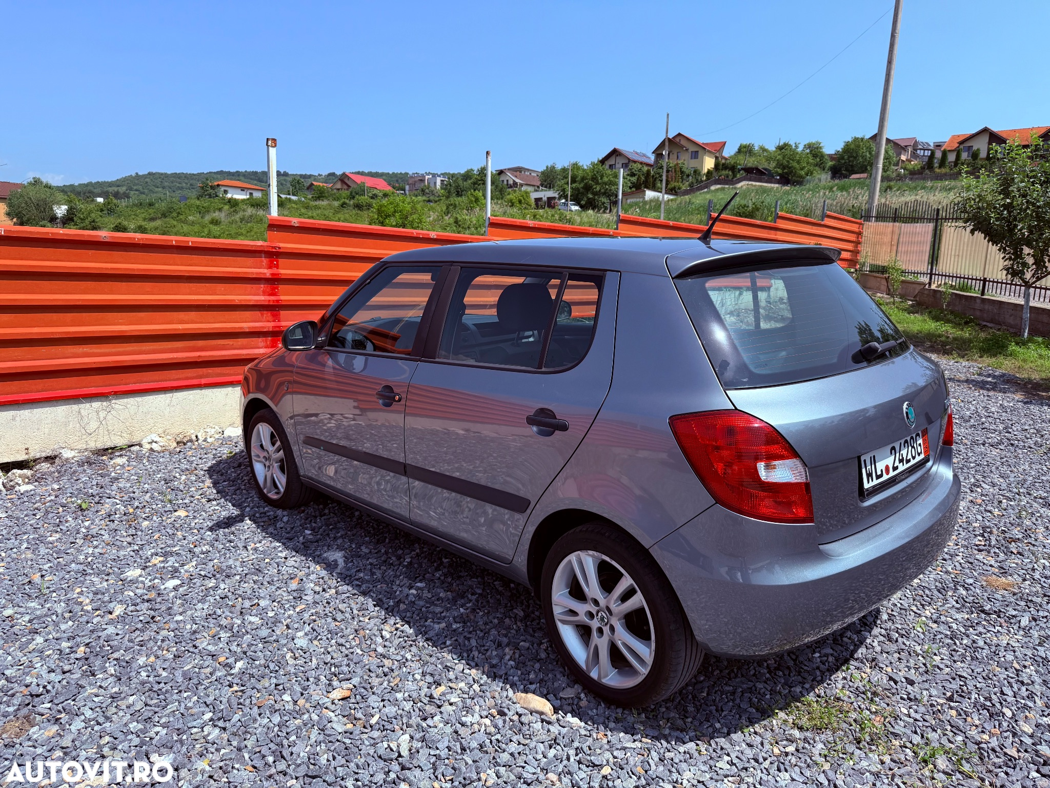 Skoda Fabia 1.2 HTP Active - 3