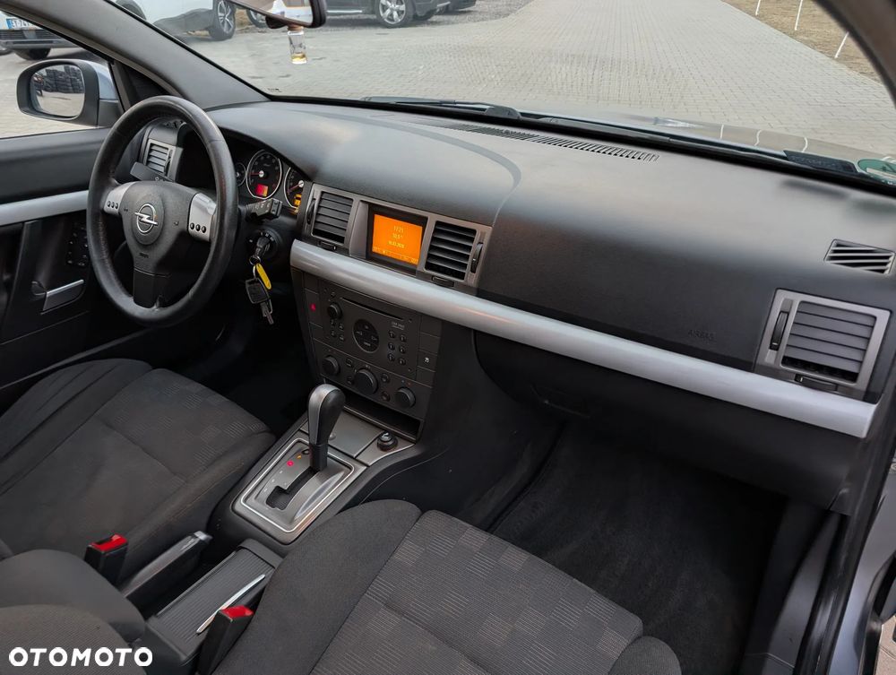 Opel Vectra 2.2 Automatik - 28