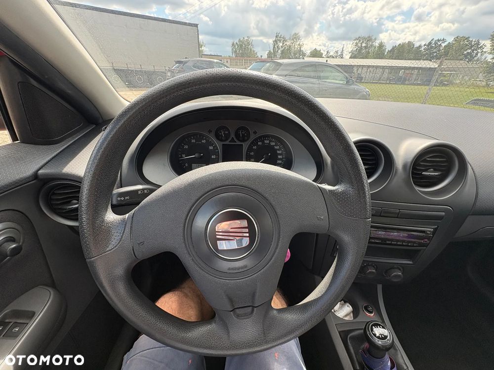 Seat Ibiza 1.4 16V Reference - 15