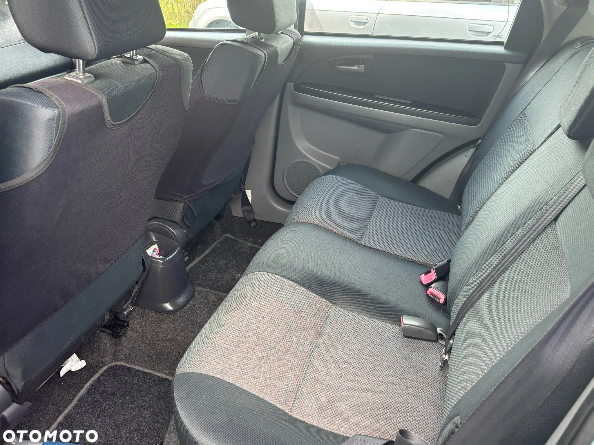 Suzuki SX4 - 10
