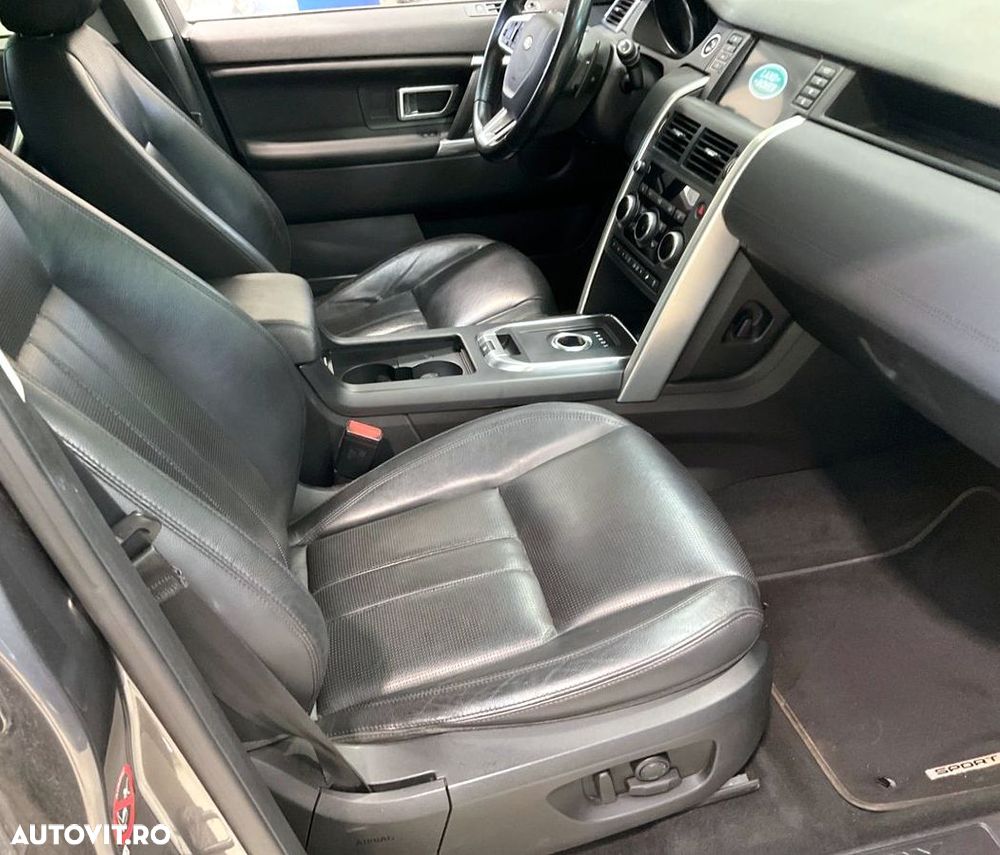 Land Rover Discovery Sport - 17