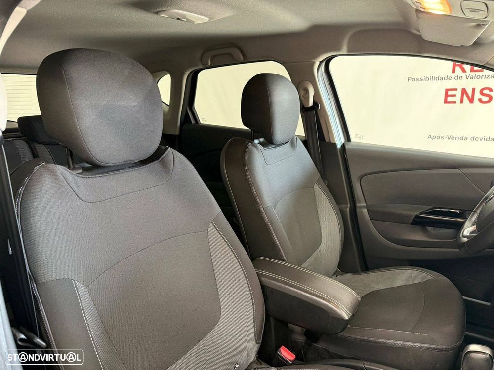 Renault Captur - 14