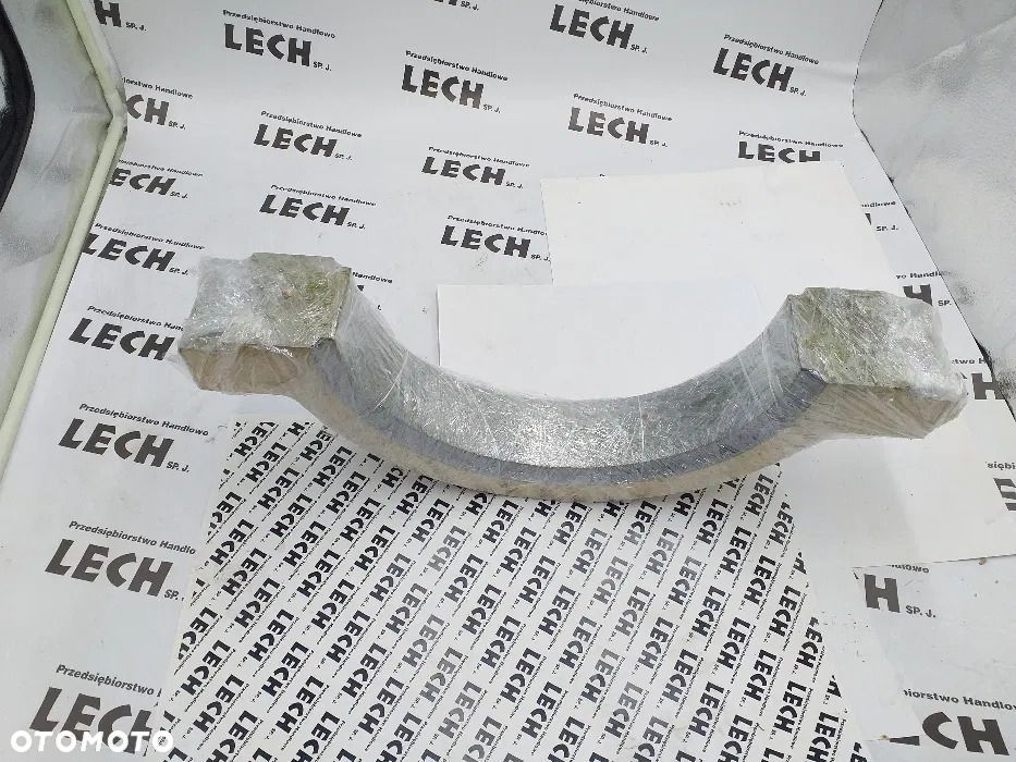 Obejma panewki tylnego mostu dolna Ł-34BC,Ł-35,534,534C,534E - 3