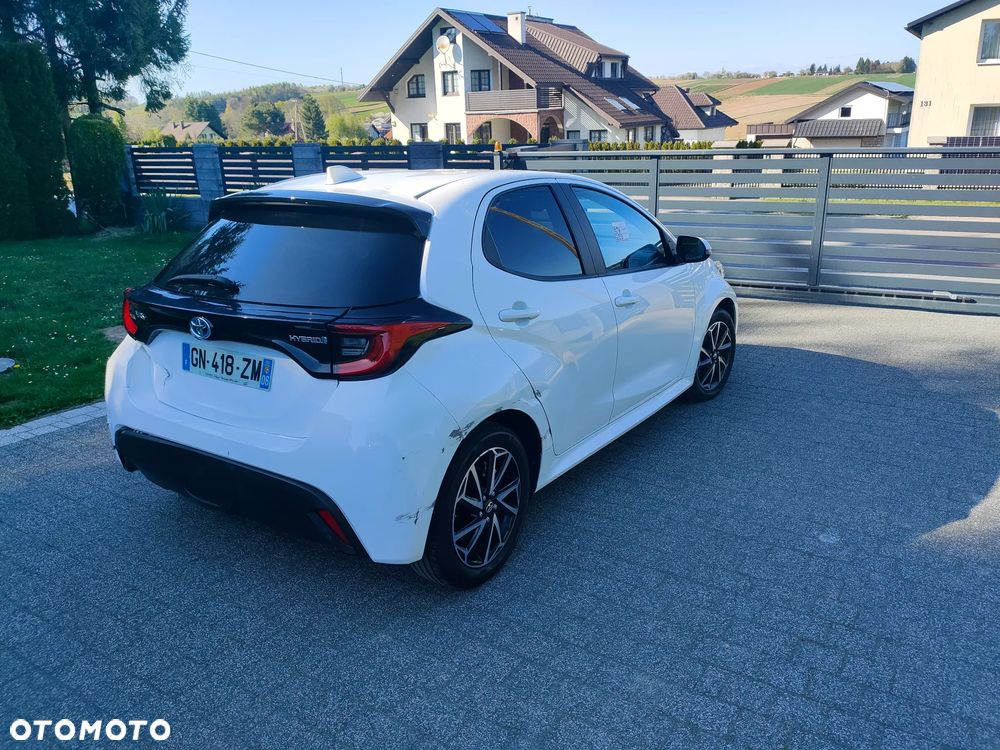 Toyota Yaris - 5